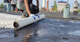 Гидроизоляции битумной кровли | ППуРст – от 673 руб. за м²
